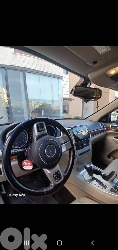 Jeep Grand Cherokee 2011