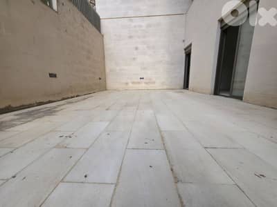 Hot deal apartment with terrace for sale in monteverde
