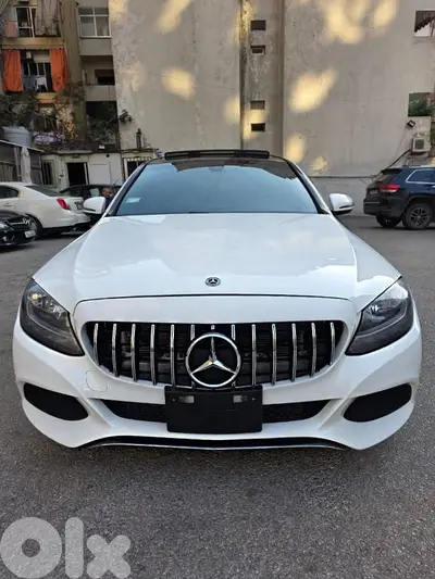 MERCEDES C300 MODEL 2018 FOR SALE Mileage:90000 16800$ 03635068