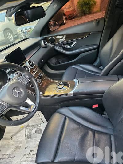 MERCEDES C300 MODEL 2018 FOR SALE Mileage:90000 16800$ 03635068