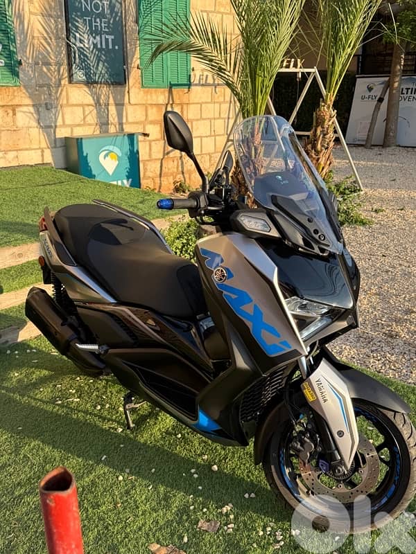 xmax250cc 2025 4