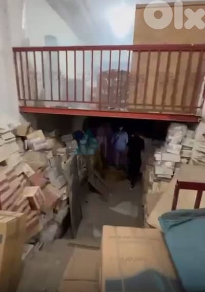 700 m2 warehouse for sale in Zkak el blat-مستودع للبيع في زقاق البلاط