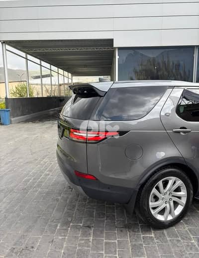 Land Rover Discovery 2019
