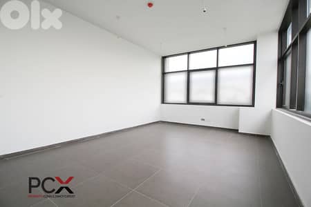 Office for Rent in Jdaide | Spacious | Electricity 24/7 | Accessible