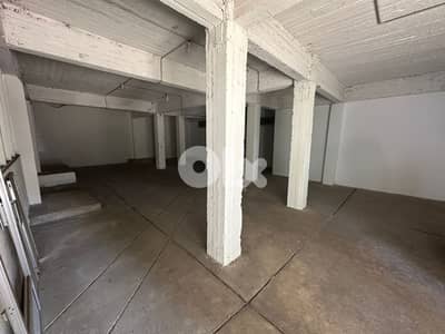 Shop and Warehouse for Rent in Jdeideh. محل ومستودع للإيجار في الجديدة