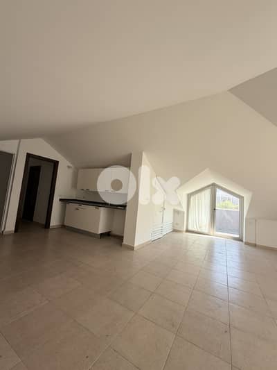 Spacious Duplex for Sale – Bsalim  دوبلكس واسع للبيع - بساليم
