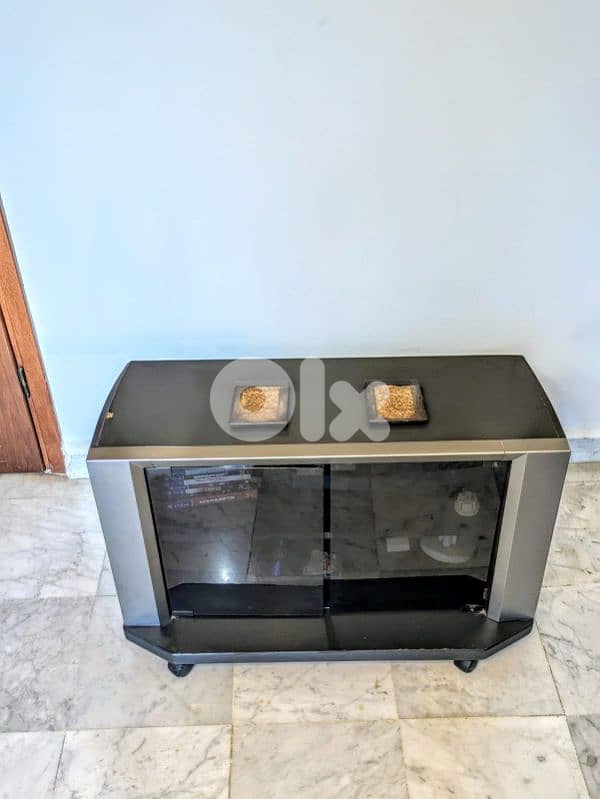 TV console / TV stand – used condition 0