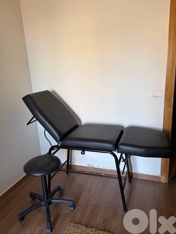 salon chair 2