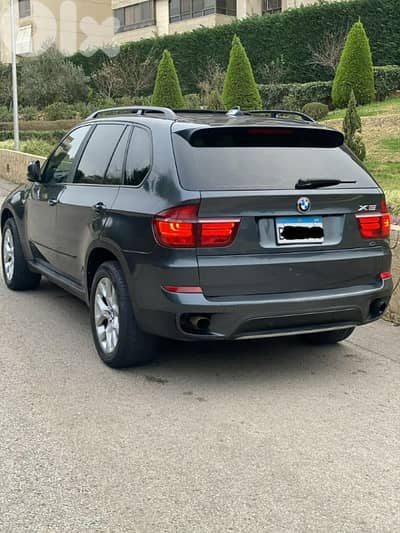 BMW X5 2011