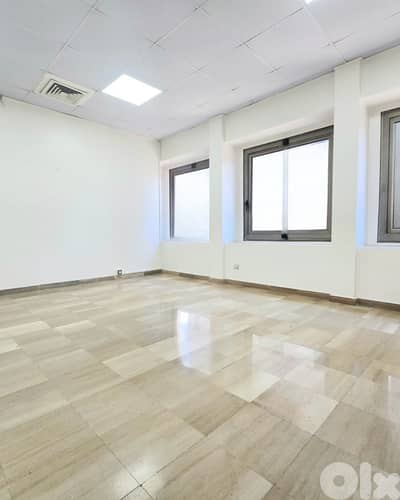 RAO26-5049 Office for Rent – Downtown | 105 m²