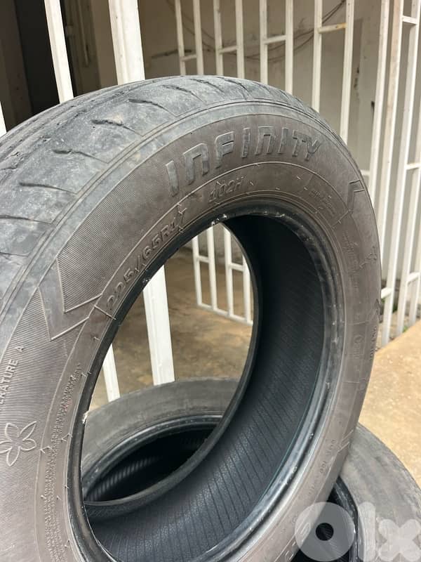225/65/17 0