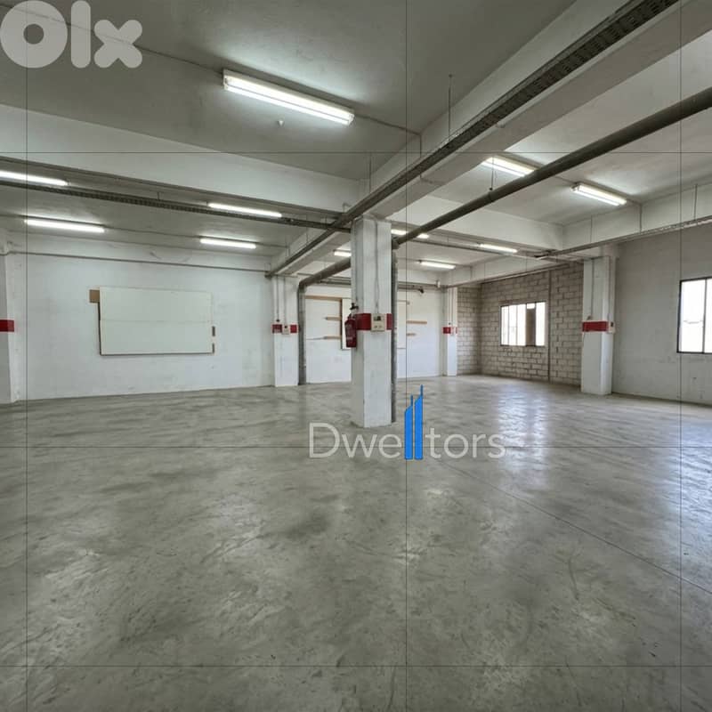 Warehouse for rent in DEKWANEH - 4000 MTS2 - 4.5 MT Height 0