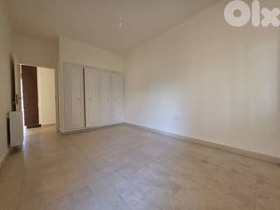 L21060 - Spacious Apartment For Sale in Horsh Tabet