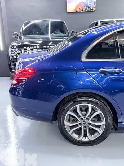 Mercedes-Benz C-Class 2018