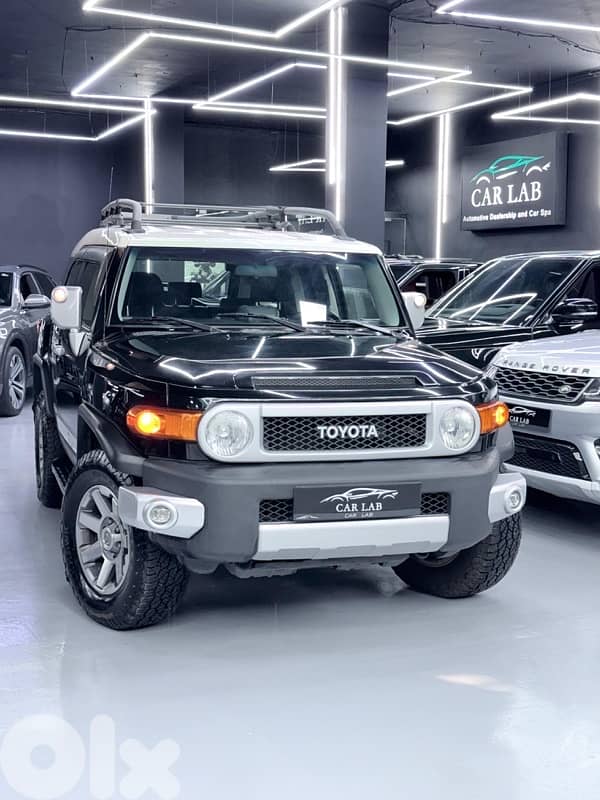 Toyota FJ Cruiser 2016 0