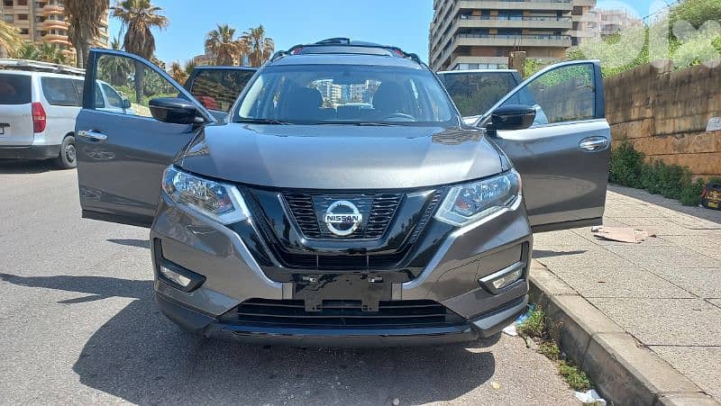Jeep Nissan model 2018 Super clean 0
