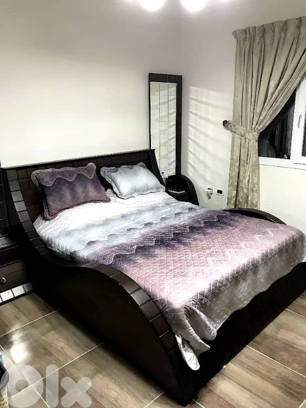 master bedroom 0