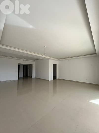 Apartment For Sale - Oyoun Broumana- شقة للبيع - عيون برمانا