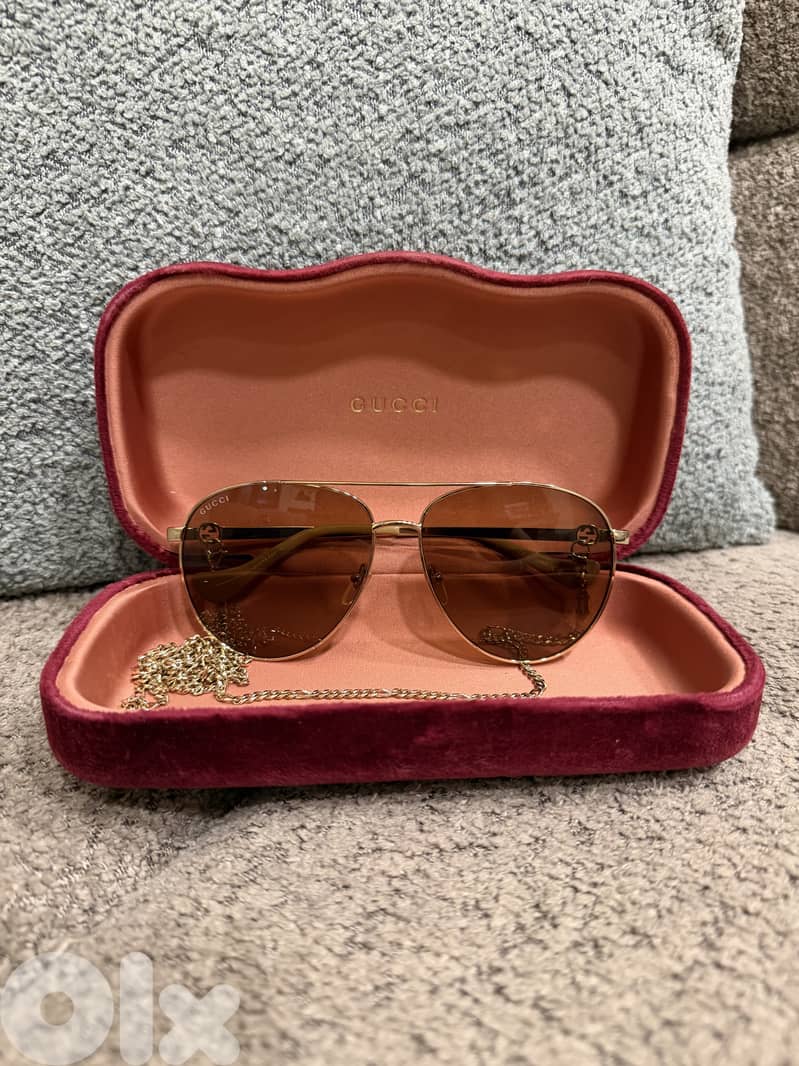 Gucci Sunglasses -  Model GG1088S 0