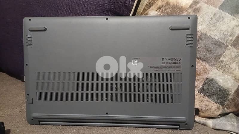laptop lenovo LOQ 4