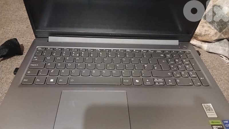 laptop lenovo LOQ 7