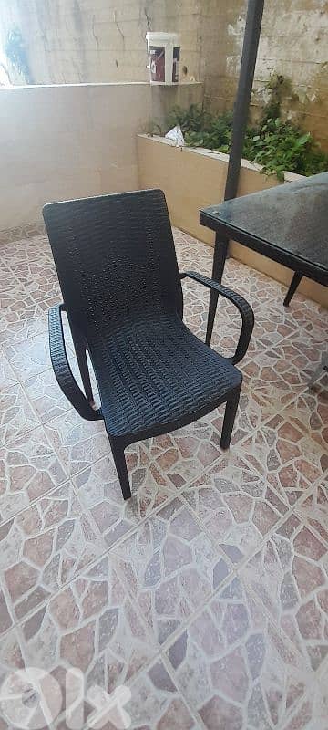 outdoor table set with chairs 0