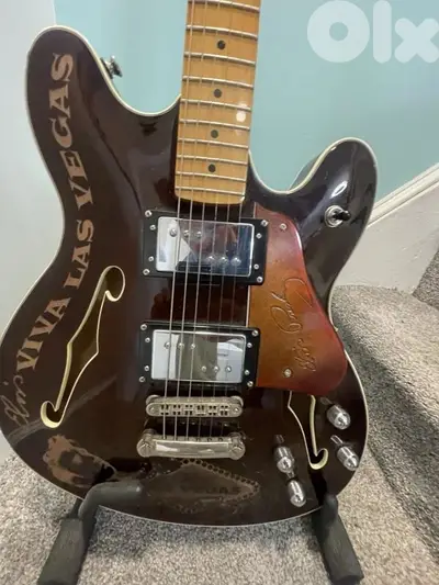 ELVIS PRESLEY Fender Electric Guitar 1 OF 1