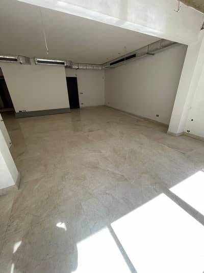 APARTMENT FOR SALE IN ACHRAFIEH-CARRE D’OR |RB