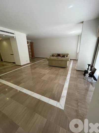 470 SQM APARTMENT FOR RENT IN ACHRAFIEH |RB