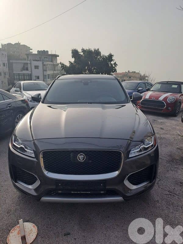 Jaguar F-Pace 2017 0