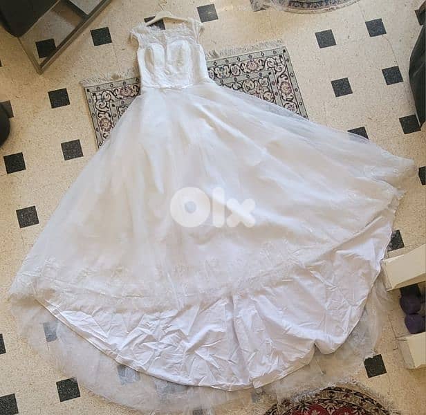 wedding dress 0