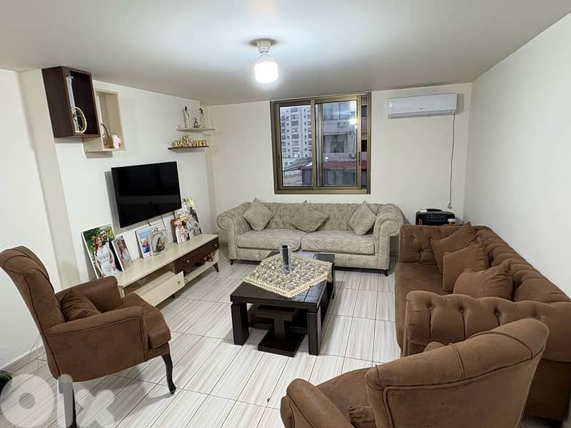 salon like new ma3 tawlit nos b 500$ 1