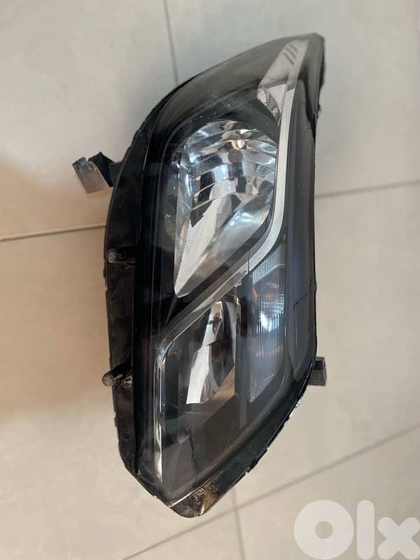 Chevrolet Trailblazer 2019 Headlight 0