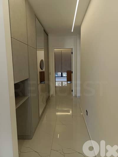 Apartment For Rent in Sakiet El Janzeer شقة للايجار في ساقية الجنزير