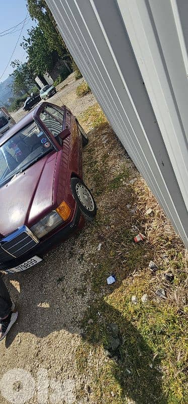 Mercedes-Benz 190 1985