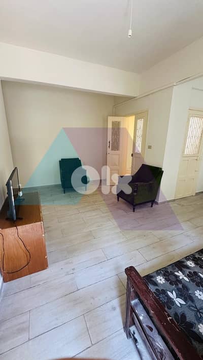 "Nasra" Semi furnished 85m2 apartment 4rent in Achrafieh - الناصرة