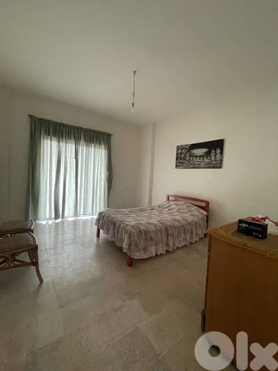 Apartment for rent in Rayfoun شقة للإيجار في ريفون