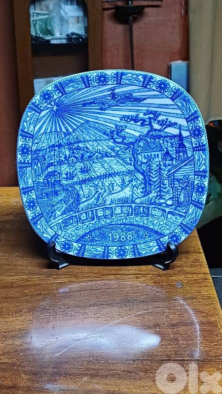 antique 0