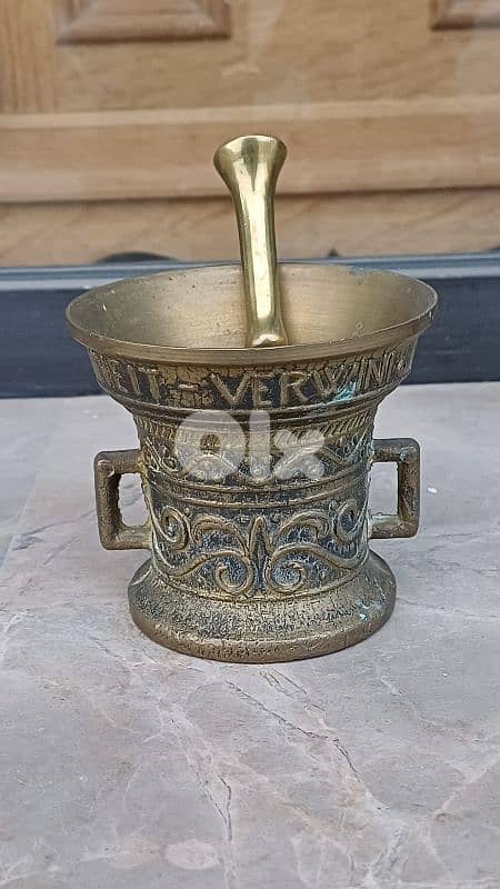 antique 3