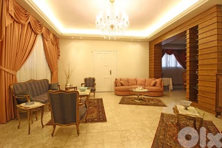 700 Sqm Villa For Sale In Monteverde فيلا للبيع في المونتيفردي