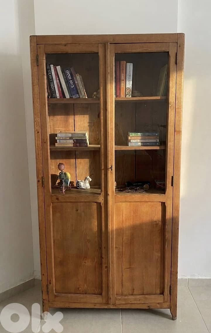 Vintagee furniture and other for sale 0