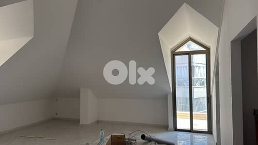 GMC528RAJ Duplex for sale in Baabdat - دوبلكس للبيع في بعبدات