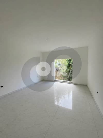 Close to all amenities,storage, elevator, Bhamdoun/بحمدون REF#OK135447