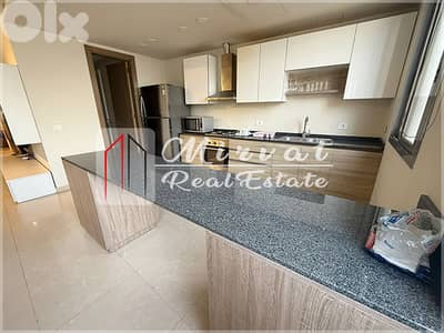 Few Steps From ABClHigh-Demand Area Apartment