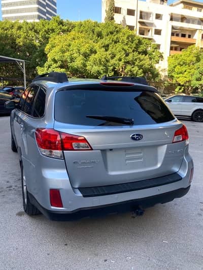 Subaru Outback 2013