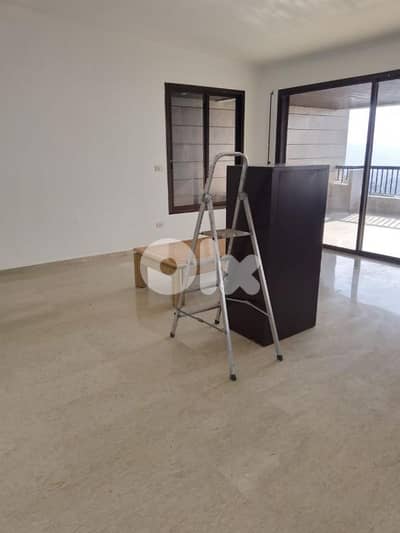 Apartment For Sale in Kfar Hbab