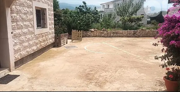 GMB268SZ - Apartment For Rent In Amchit - شقة للإيجار في عمشيت