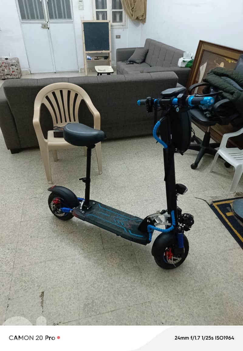 Electric schooter 0