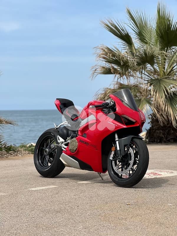 Panigale V4 0