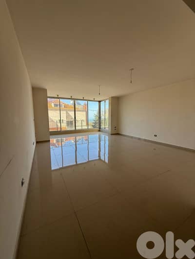 Apartment For Sale in Cornet Chehwan- شقة للبيع في قرنة شهوان